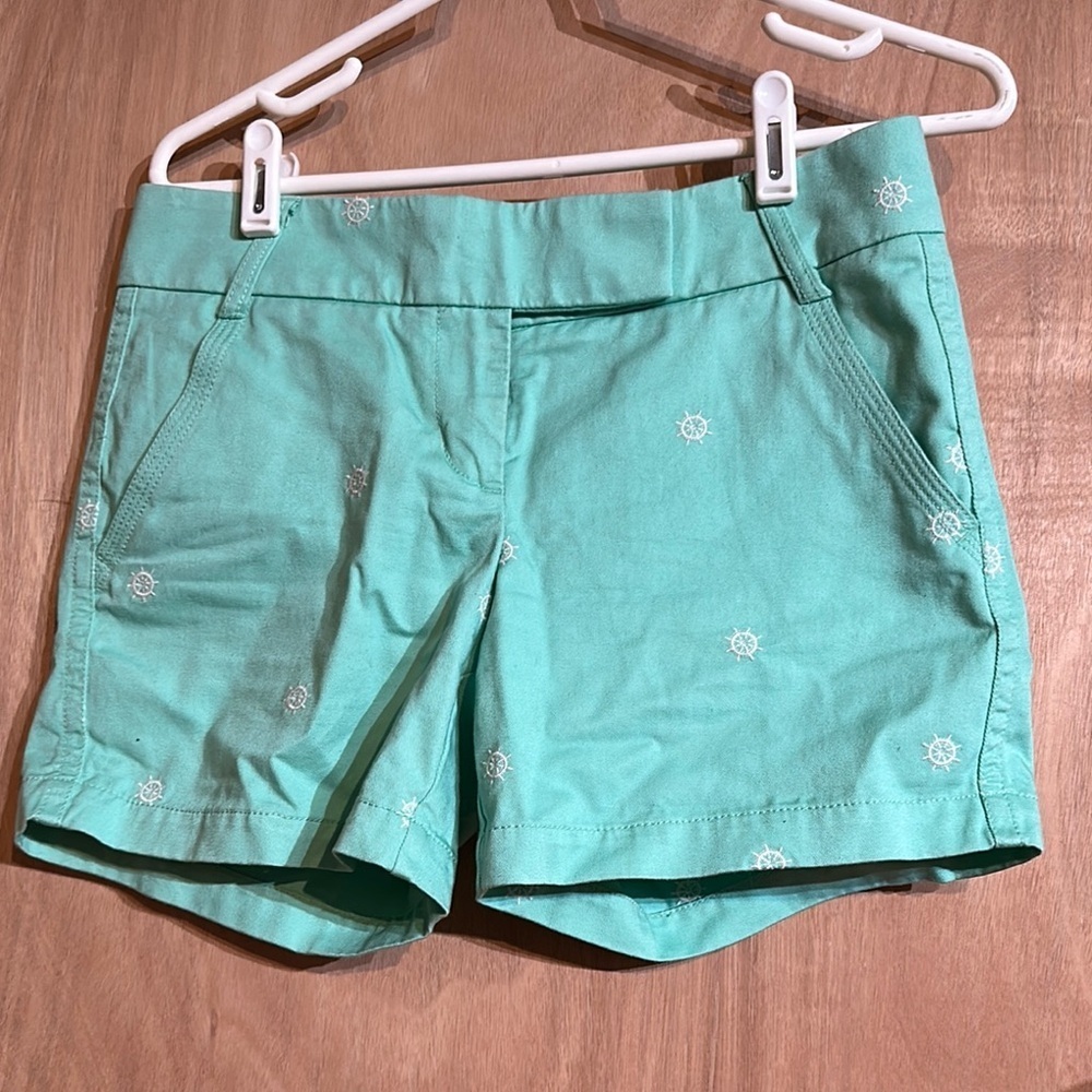 J. Crew Green Bermuda Shorts Casual Cotton Blend